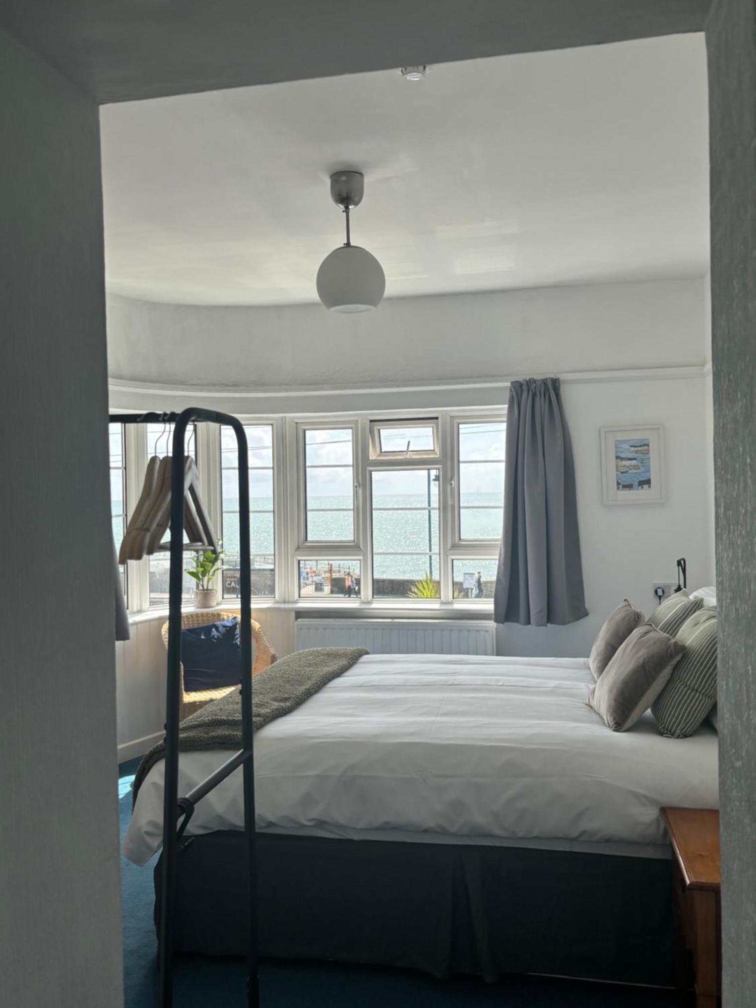 The Yacht Inn Penzance Eksteriør billede