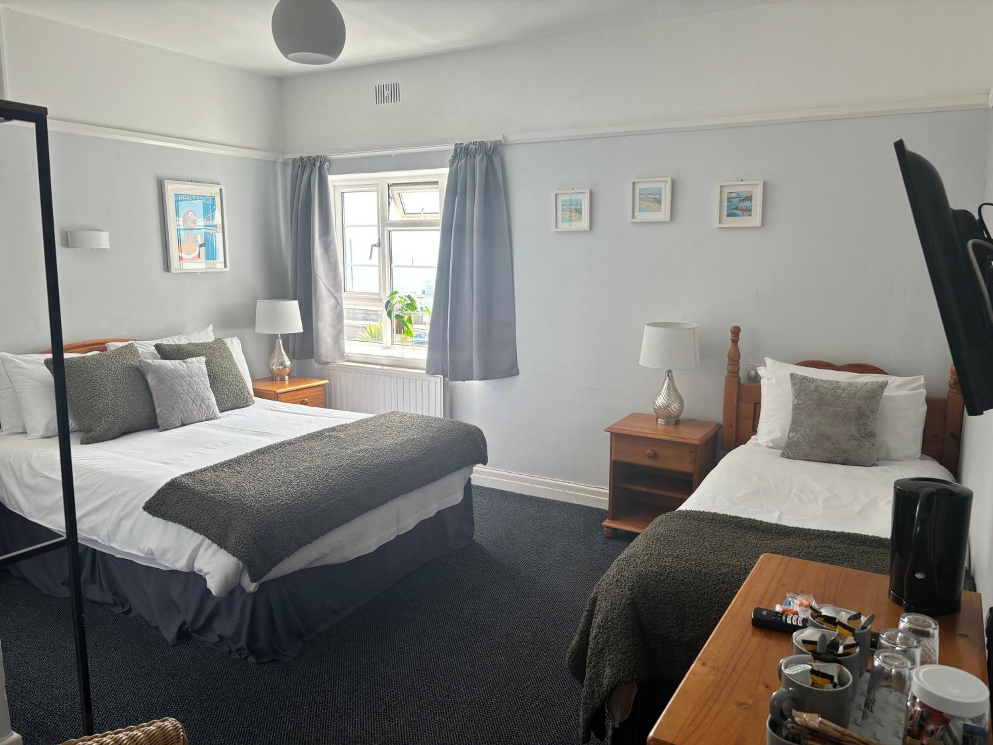 The Yacht Inn Penzance Eksteriør billede